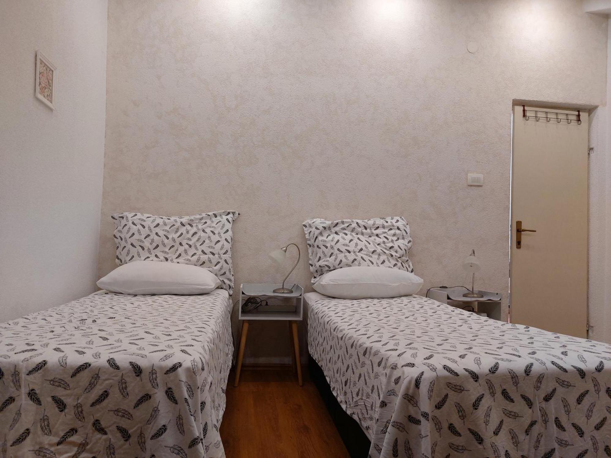 Apt Lavender On Nincevica St- 1 Bedroom Apt 5 Min To The Old Town Of Split Exterior photo